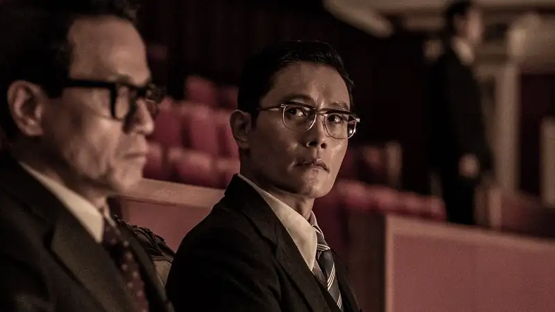 The Man Standing Next / Original title: Namsanui bujangdeul Screenshot 2
