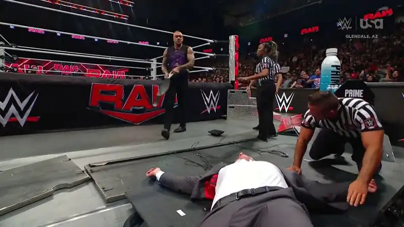 WWE Monday Night Raw – 25th November Screenshot 2