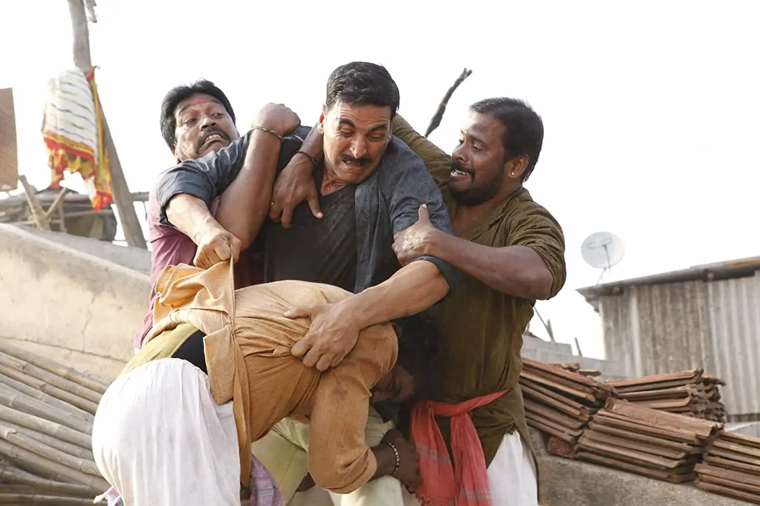 Rowdy Rathore Screenshot 1