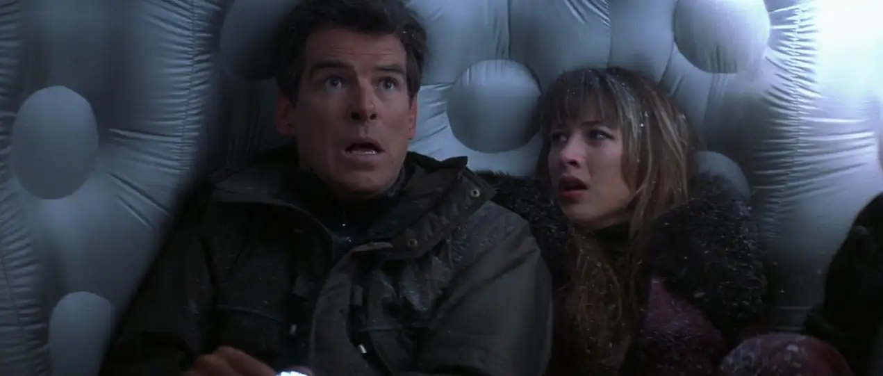 The World Is Not Enough – James Bond Movie Part 20 Screenshot 3 The World Is Not Enough – James Bond Movie Part 20 Screenshot 3