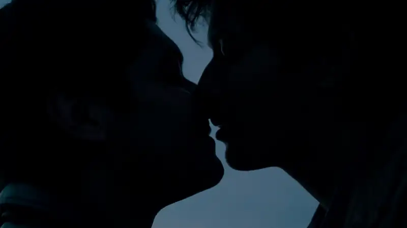 I Carry You with Me Screenshot 1