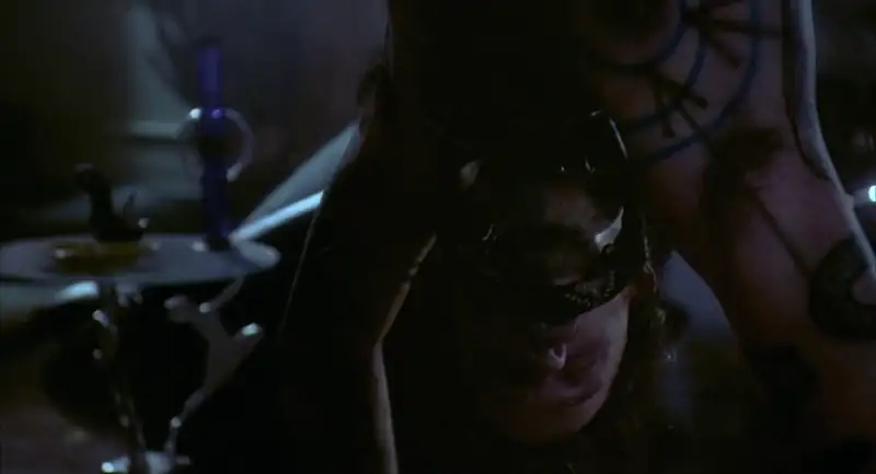 Color of Night Screenshot 4
