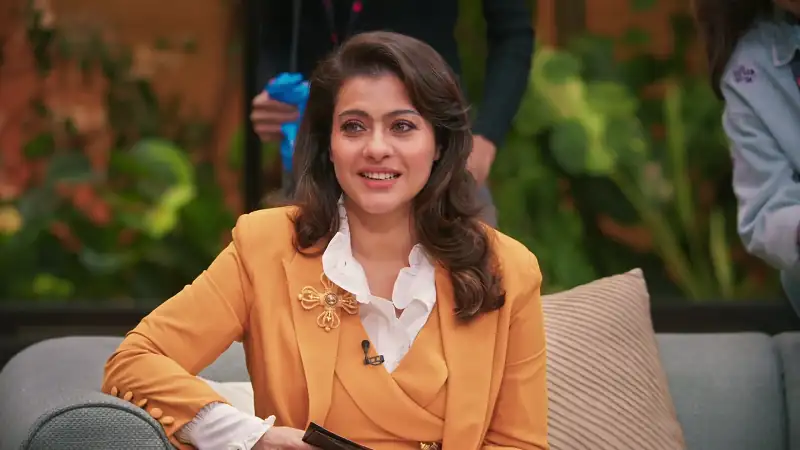 Two Much with Kajol and Twinkle Screenshot 1 Two Much with Kajol and Twinkle Screenshot 1