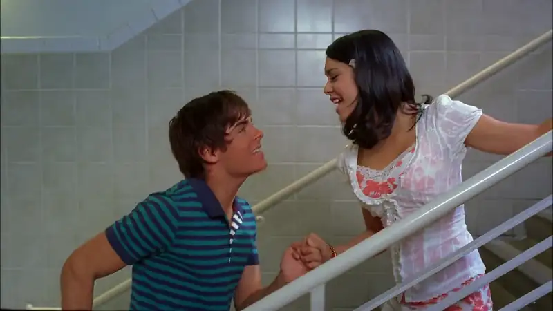 High School Musical 2 Screenshot 1 High School Musical 2 Screenshot 1