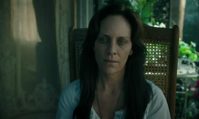Mayfair Witches Screenshot 1