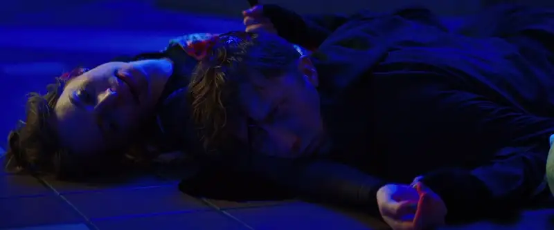 Fear Street Part 1: 1994 Screenshot 1