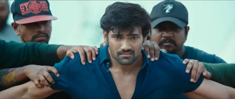 Alludu Adhurs Screenshot 1