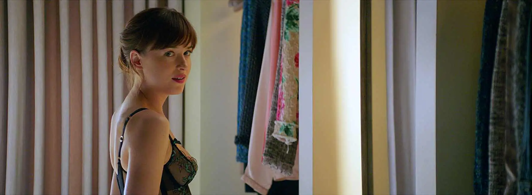 Fifty Shades Darker Screenshot 2