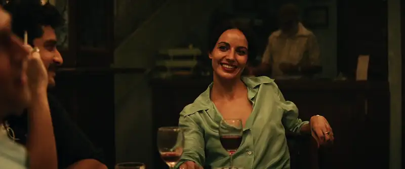 Shantaram Screenshot 1