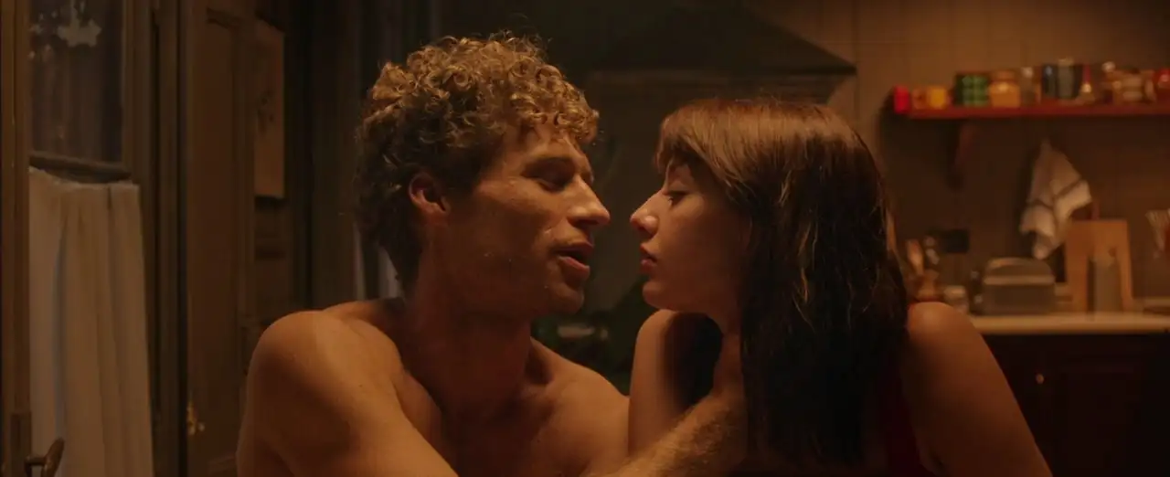 The Intern A Summer of Lust Screenshot 2