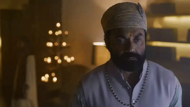 Ek Badnaam – Aashram: Chapter 3 Screenshot 3