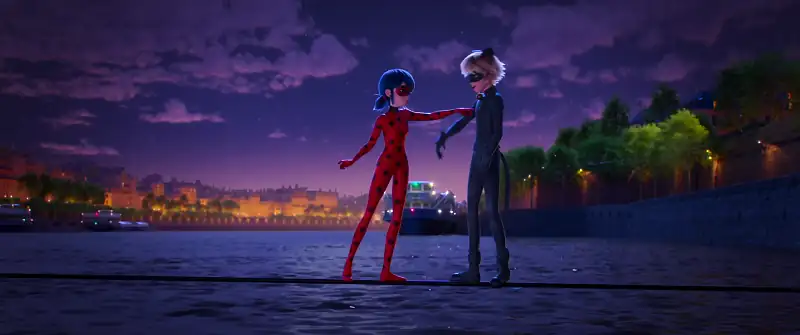 Miraculous: Ladybug & Cat Noir, The Movie Screenshot 3