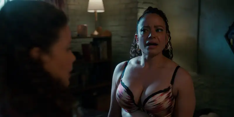 The Horror Of Dolores Roach Screenshot 2