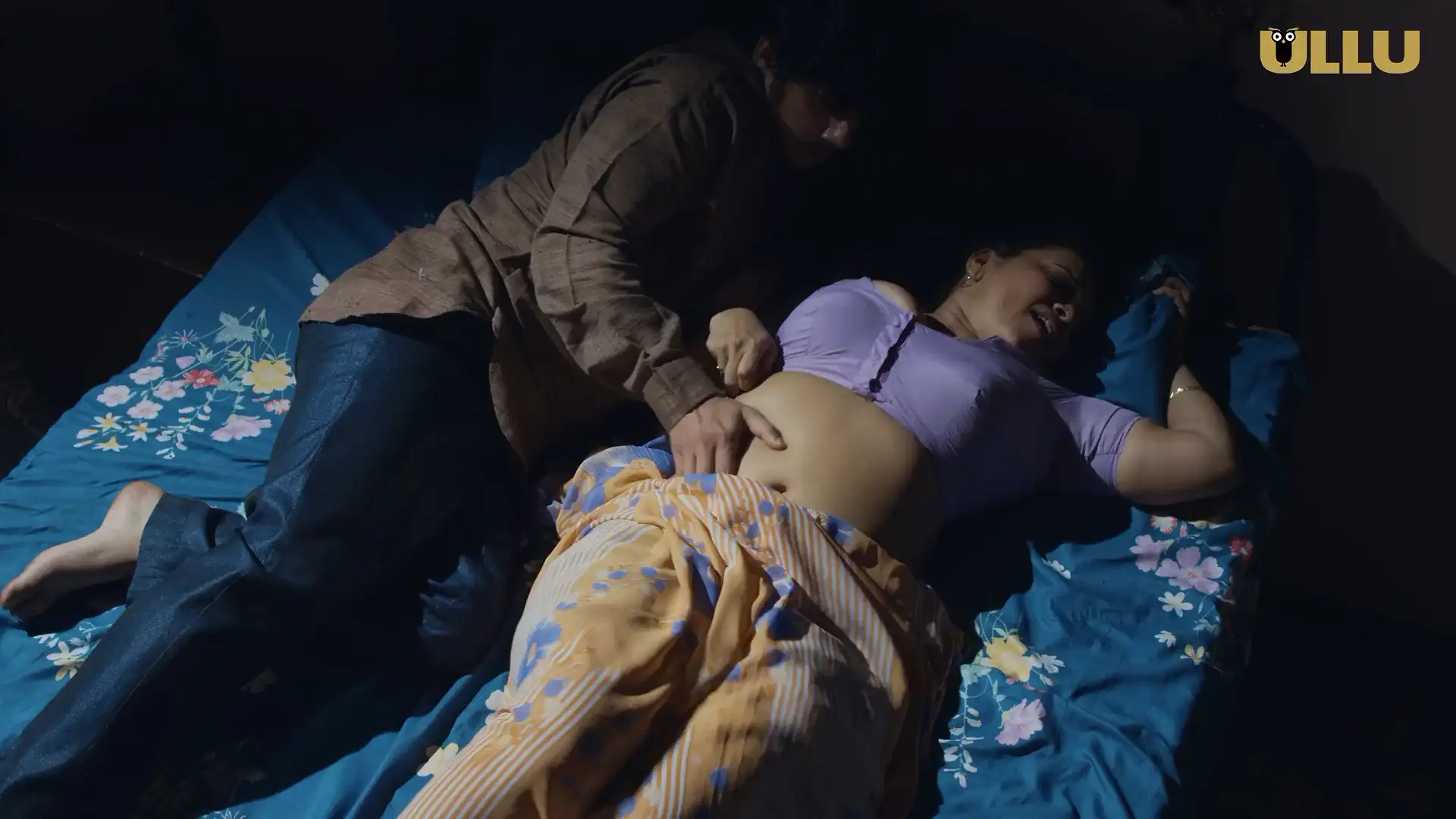 Charmsukh: Maa Devrani Beti Jethani Part 2 Screenshot 3
