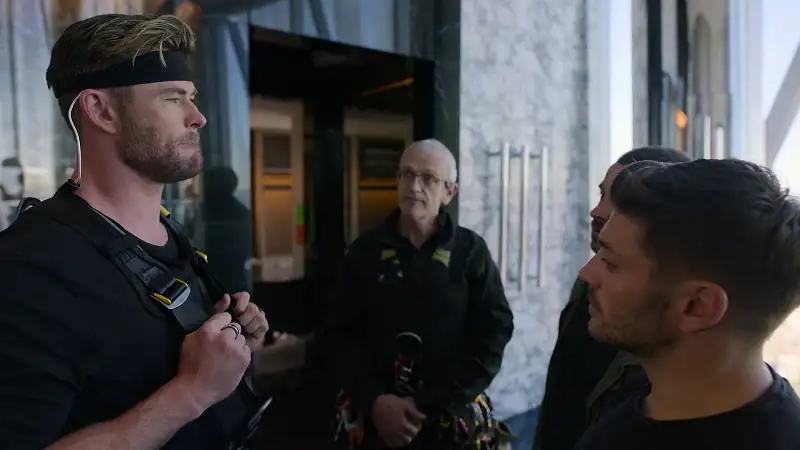 Limitless with Chris Hemsworth Screenshot 4