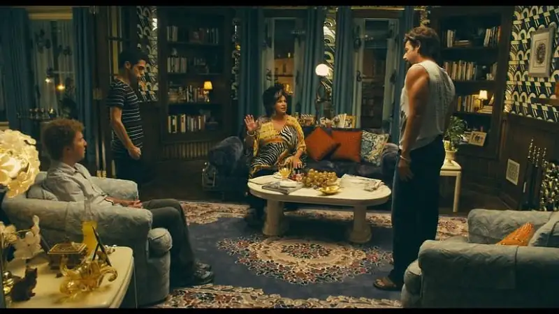 You Don’t Mess with the Zohan Screenshot 5