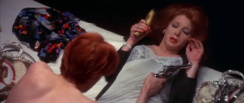 The Man Who Fell to Earth Screenshot 3