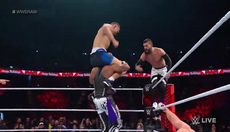 WWE Monday Night Raw – 18th December Screenshot 1