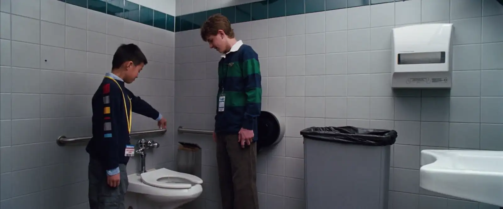 Unaccompanied Minors Screenshot 1