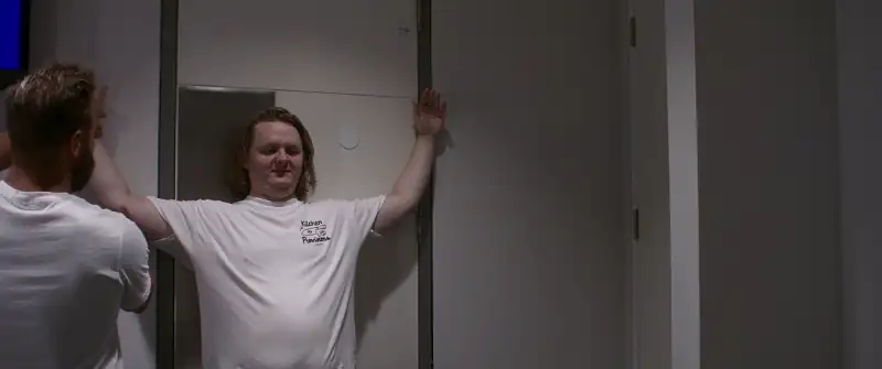 Lewis Capaldi: How I’m Feeling Now Screenshot 1