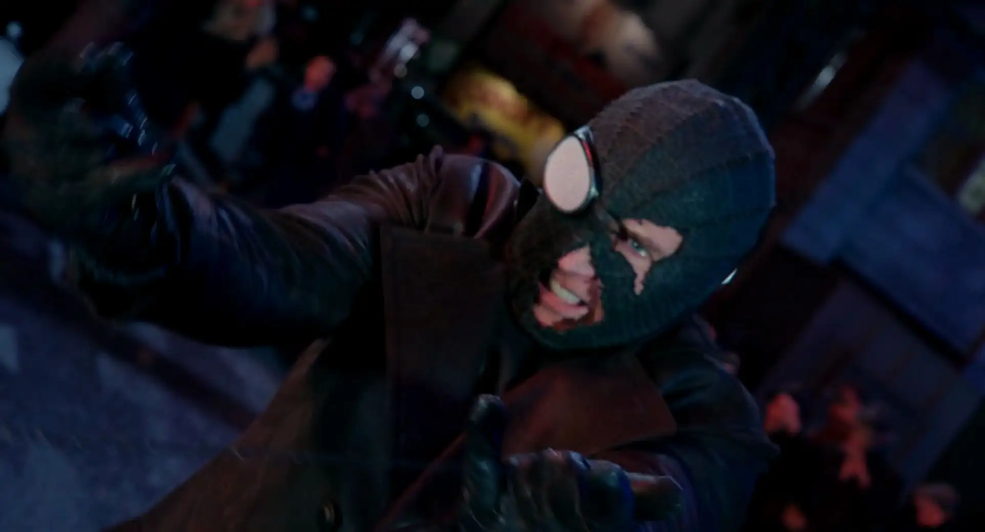 Spider-Noir | True-Hue Full Color {and} Authentic Black and White Screenshot 9
