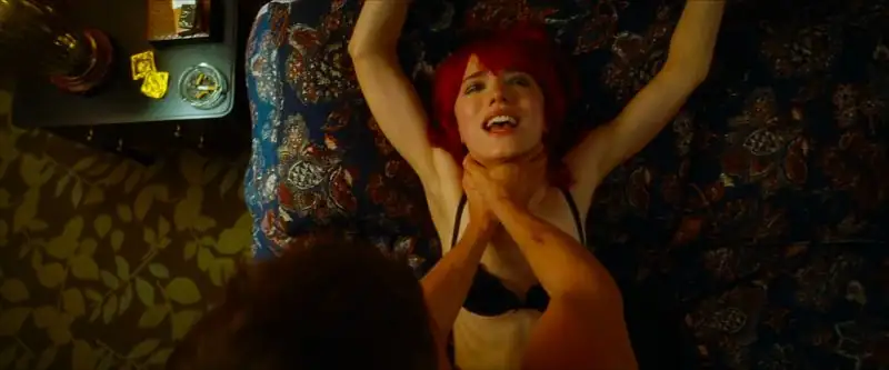 Strange Darling Screenshot 2