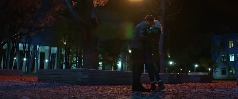 Beautiful Disaster Screenshot 2