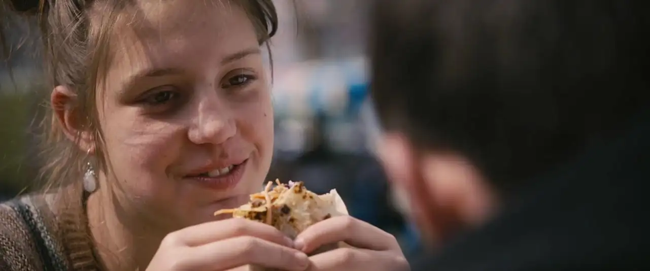 Blue Is the Warmest Colour Screenshot 4