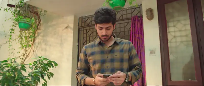 Pyaar Prema Kaadhal Screenshot 5