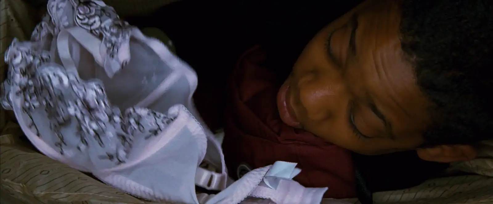 Unaccompanied Minors Screenshot 2