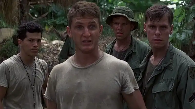 Casualties of War Screenshot 1