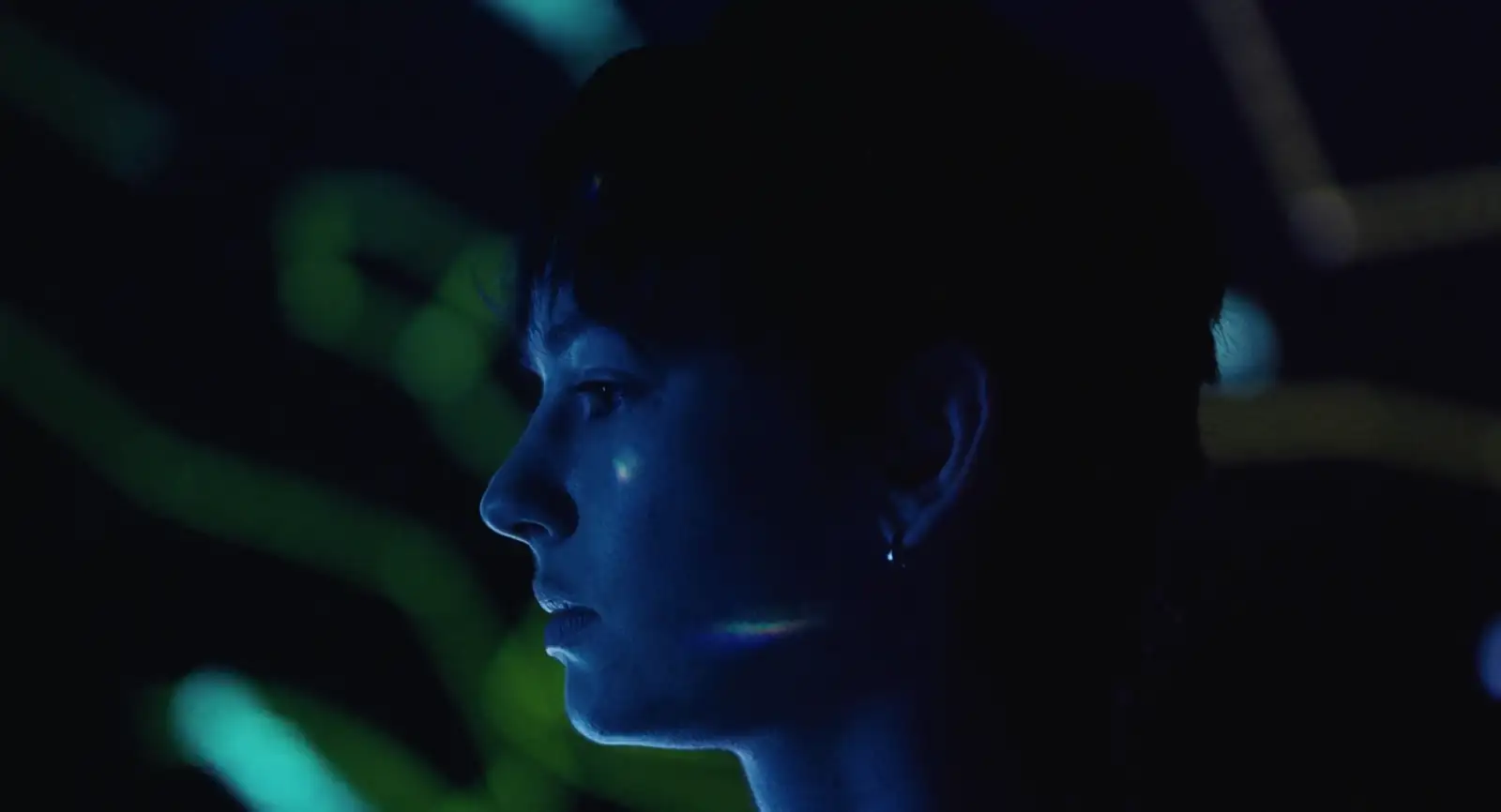 I Saw The Tv Glow Screenshot 3