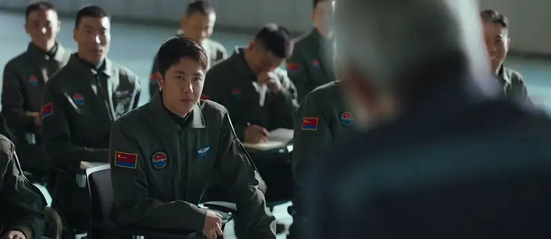 Born to Fly Screenshot 2