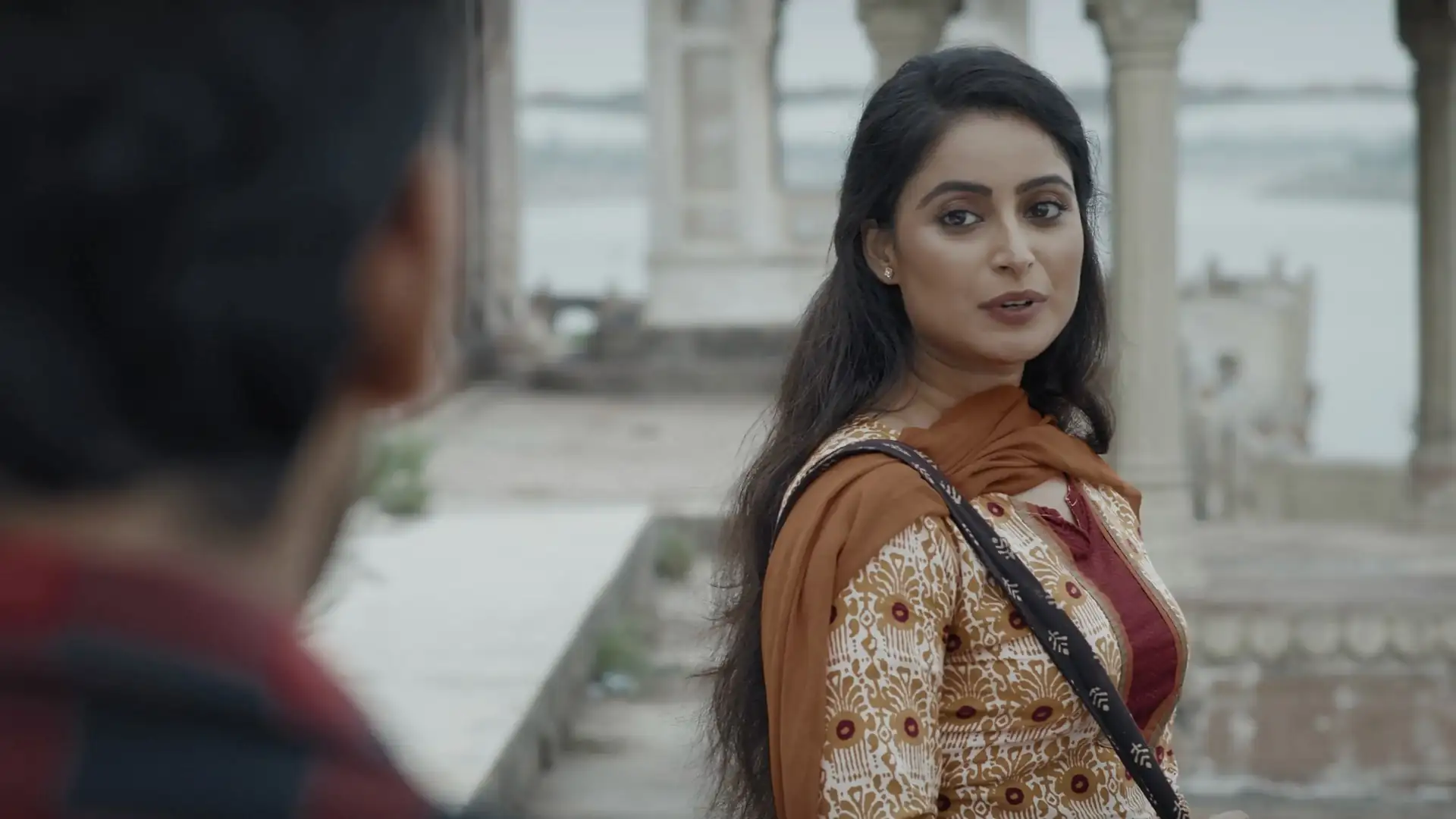 Madhuri Talkies Screenshot 1