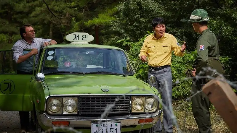 A Taxi Driver / Original title: Taeksi woonjunsa Screenshot 1 A Taxi Driver / Original title: Taeksi woonjunsa Screenshot 1