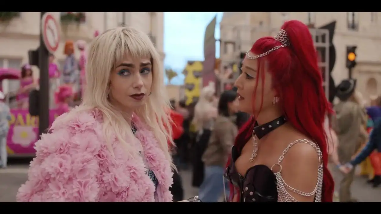 Emily in Paris Screenshot 3