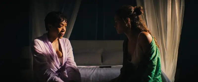 Blink Twice Screenshot 2