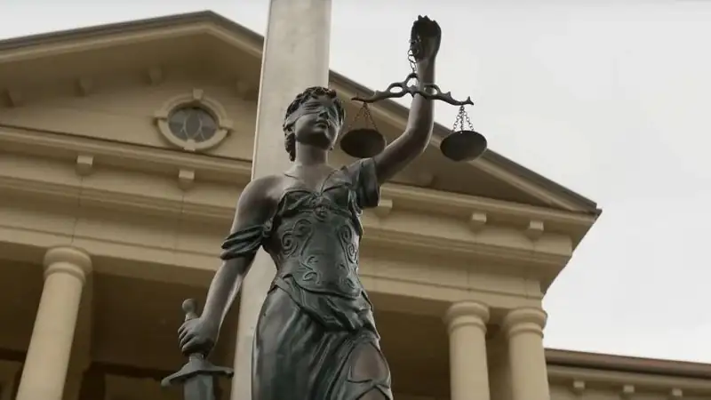 Juror #2 Screenshot 2