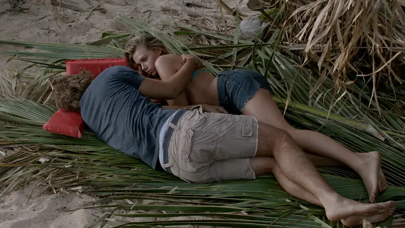 Blue Lagoon: The Awakening Screenshot 3