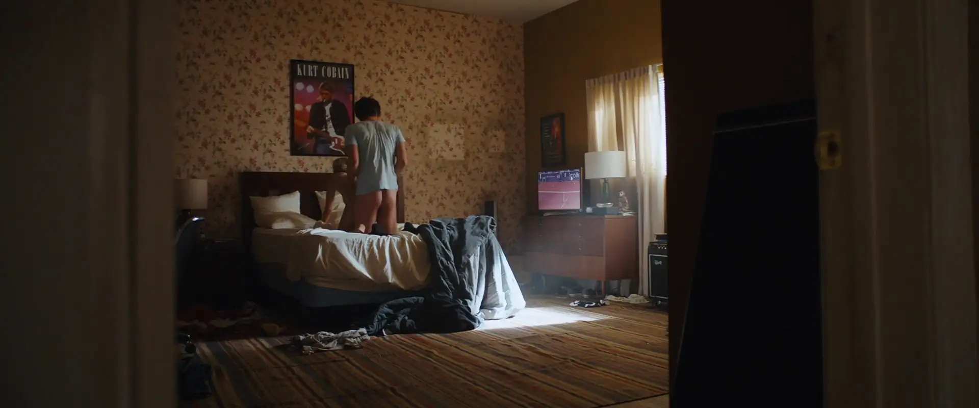 Under the Silver Lake Screenshot 7