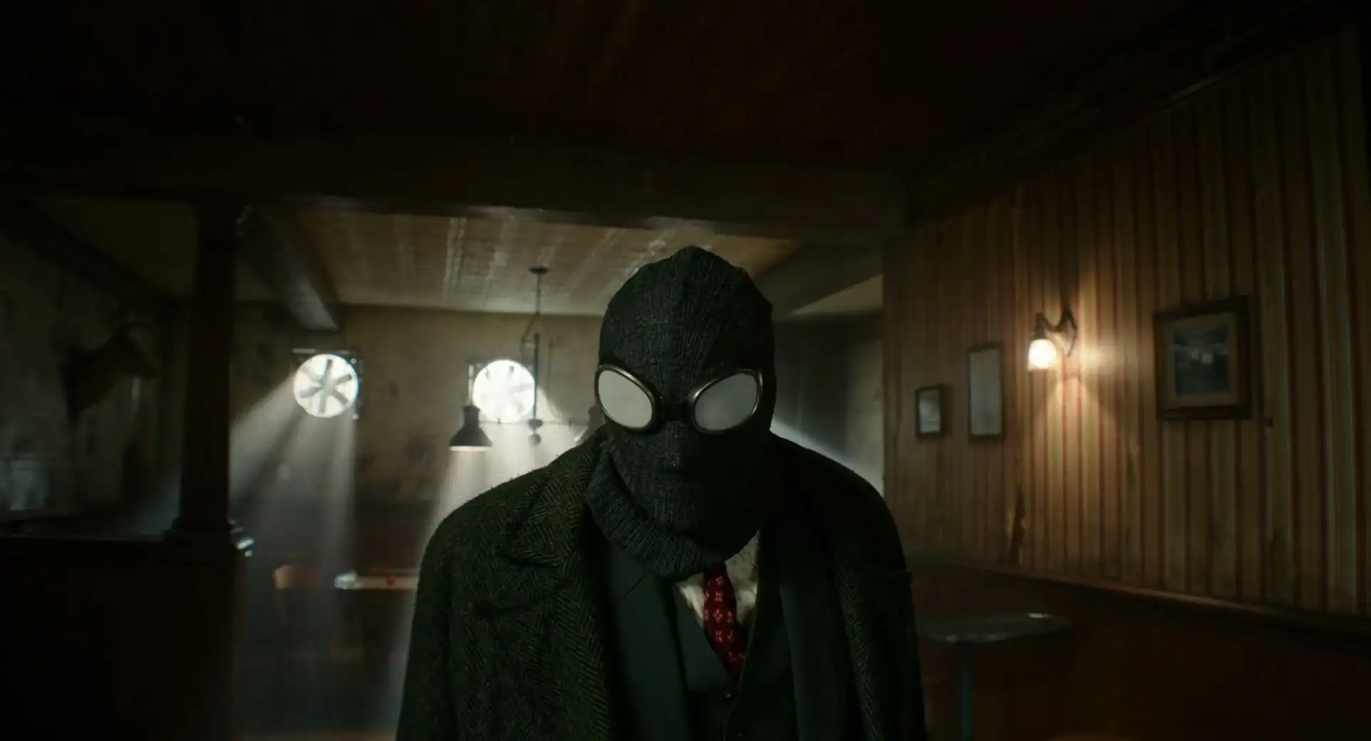 Spider-Noir | True-Hue Full Color {and} Authentic Black and White Screenshot 6