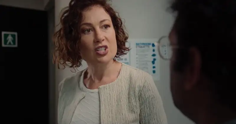 Office Invasion Screenshot 1