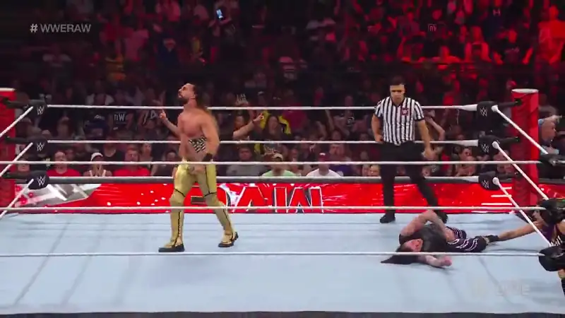 WWE Monday Night Raw – 3rd July Screenshot 1