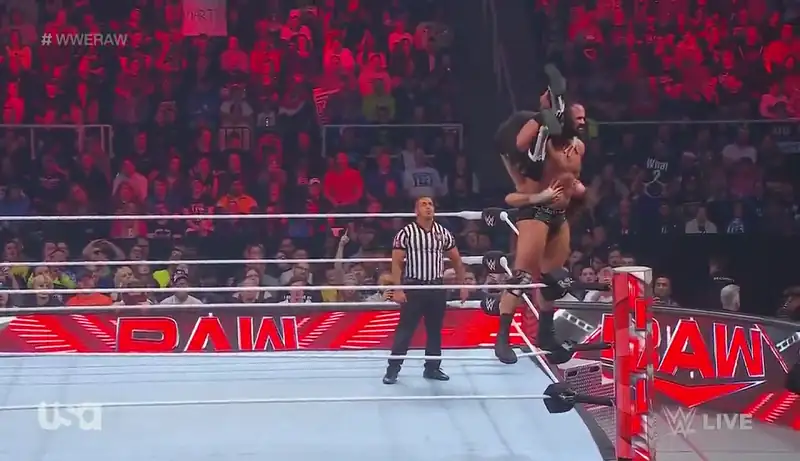 WWE Monday Night Raw – 4th December Screenshot 3