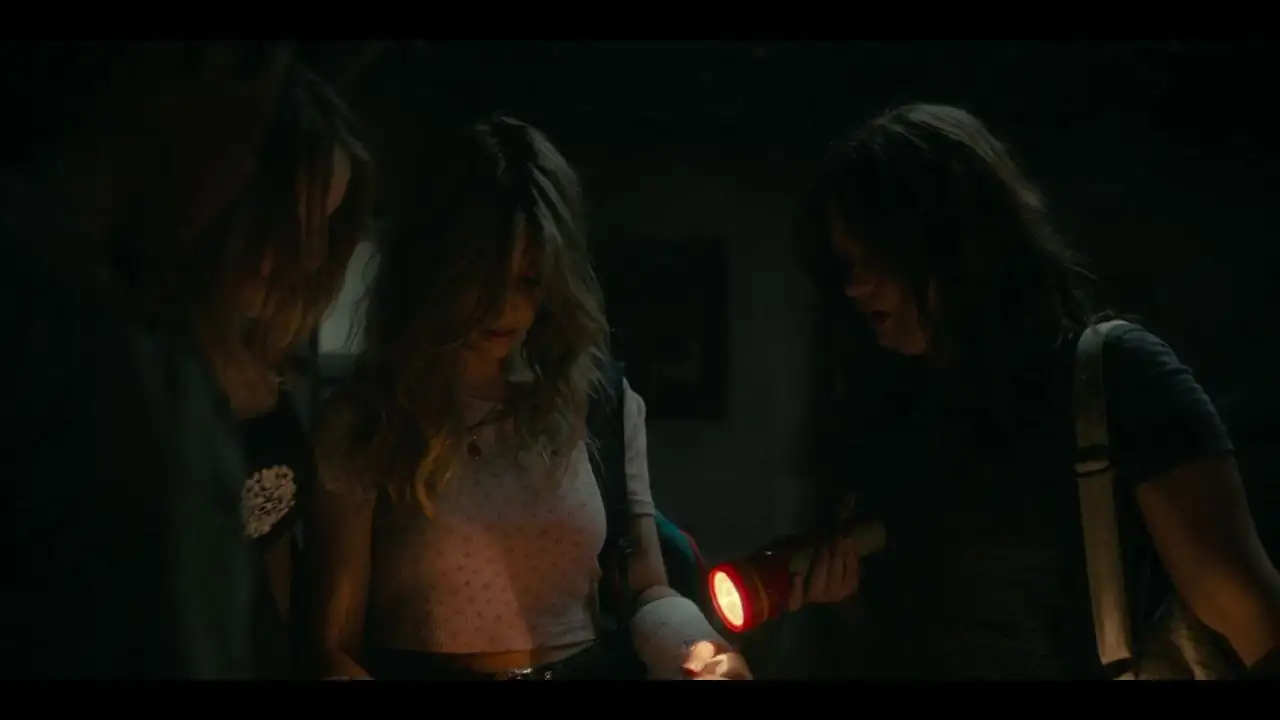 Playing Gracie Darling Screenshot 2