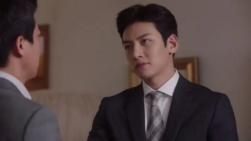 Suspicious Partner: Soosanghan Pateuneo Screenshot 2