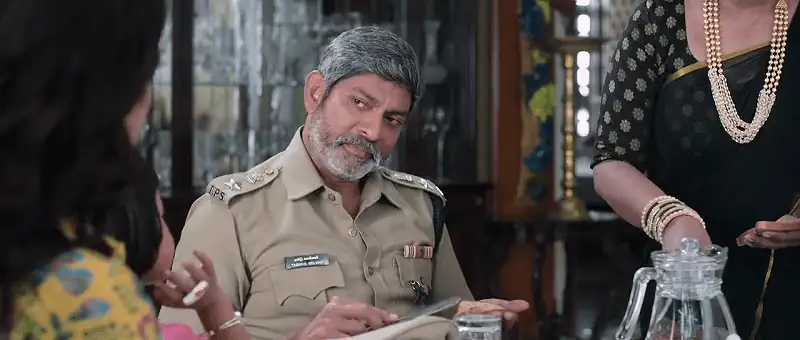 Rowdy Rajkumar – Kaththi Sandai Screenshot 7