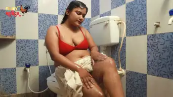 Ayesha Bath Screenshot 3