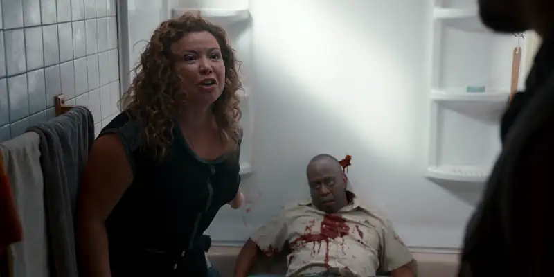The Horror Of Dolores Roach Screenshot 4