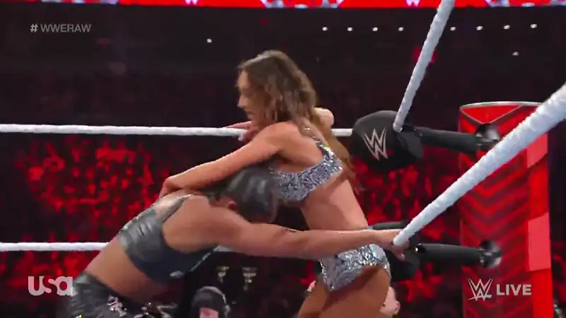 WWE Monday Night Raw – 6th March Screenshot 2